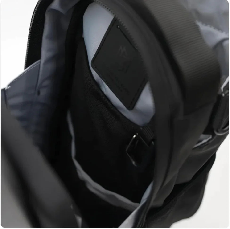 Magnetic Gym Bag